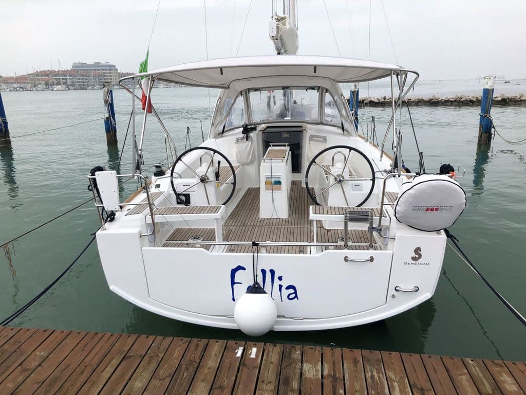 Beneteau Oceanis 38 | Follia