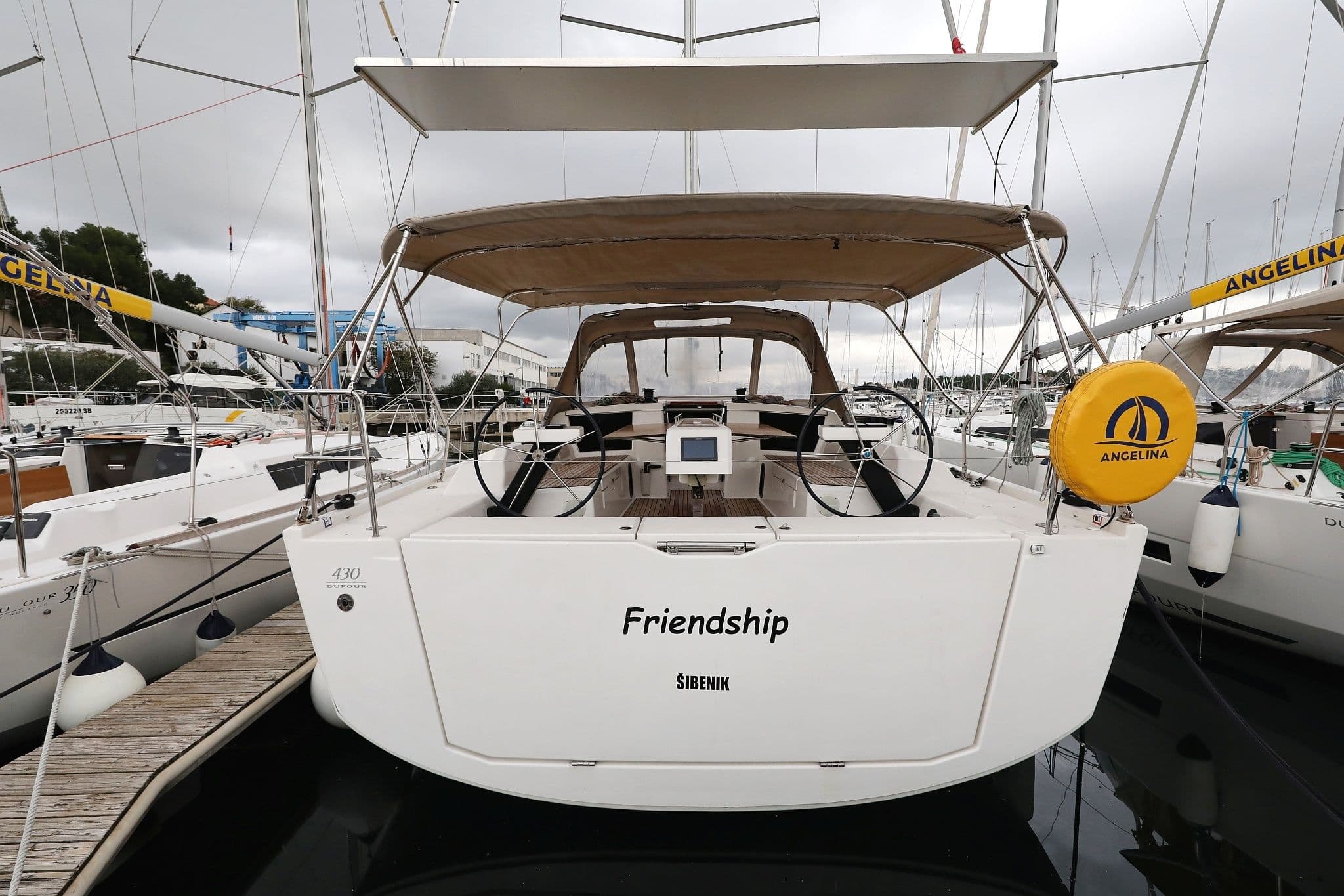 Dufour 430 | Friendship