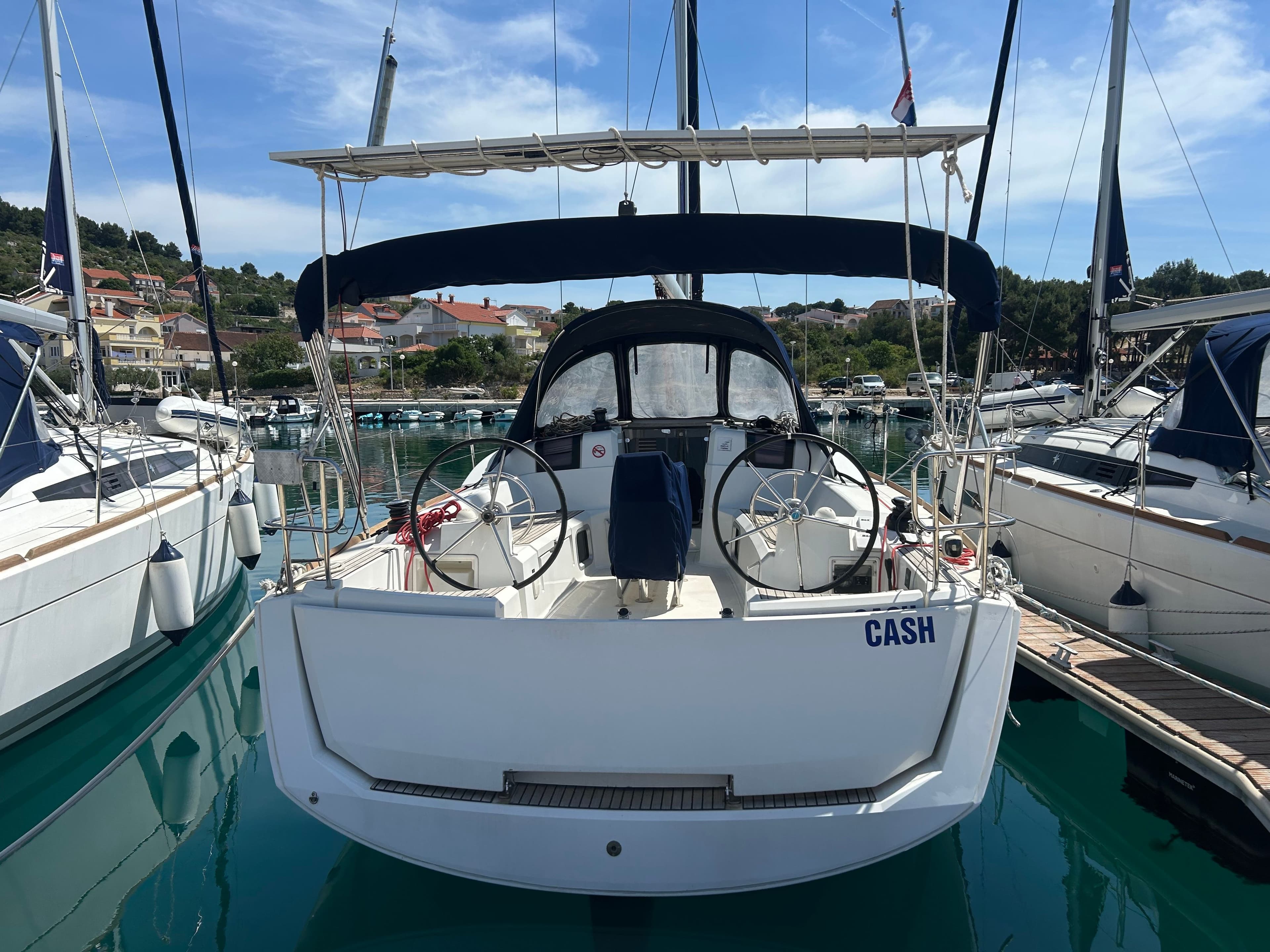 Jeanneau Sun Odyssey 389 | Cash